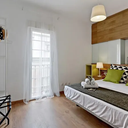 Del Parque Flats - Ollerias 3 *