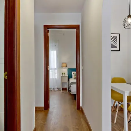 Del Parque Flats - Ollerias 3 Apartment Malaga