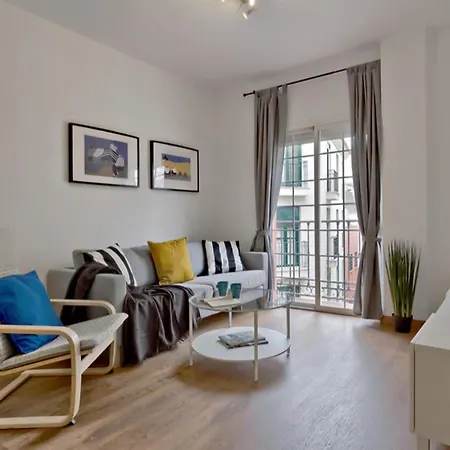 Del Parque Flats - Ollerias 3 *